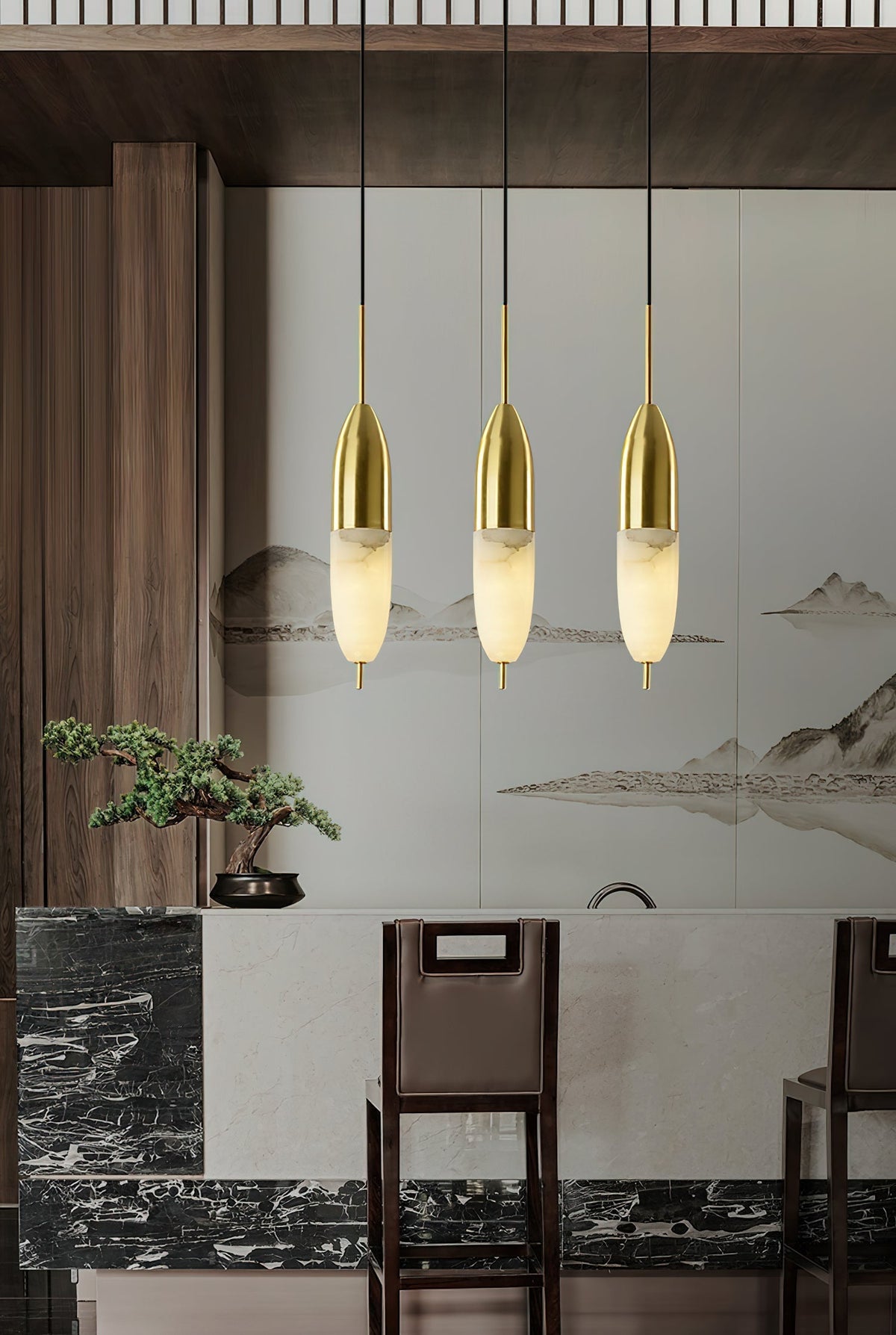 Himinuvye minimalistisk messing-pendellampe i alabaster
