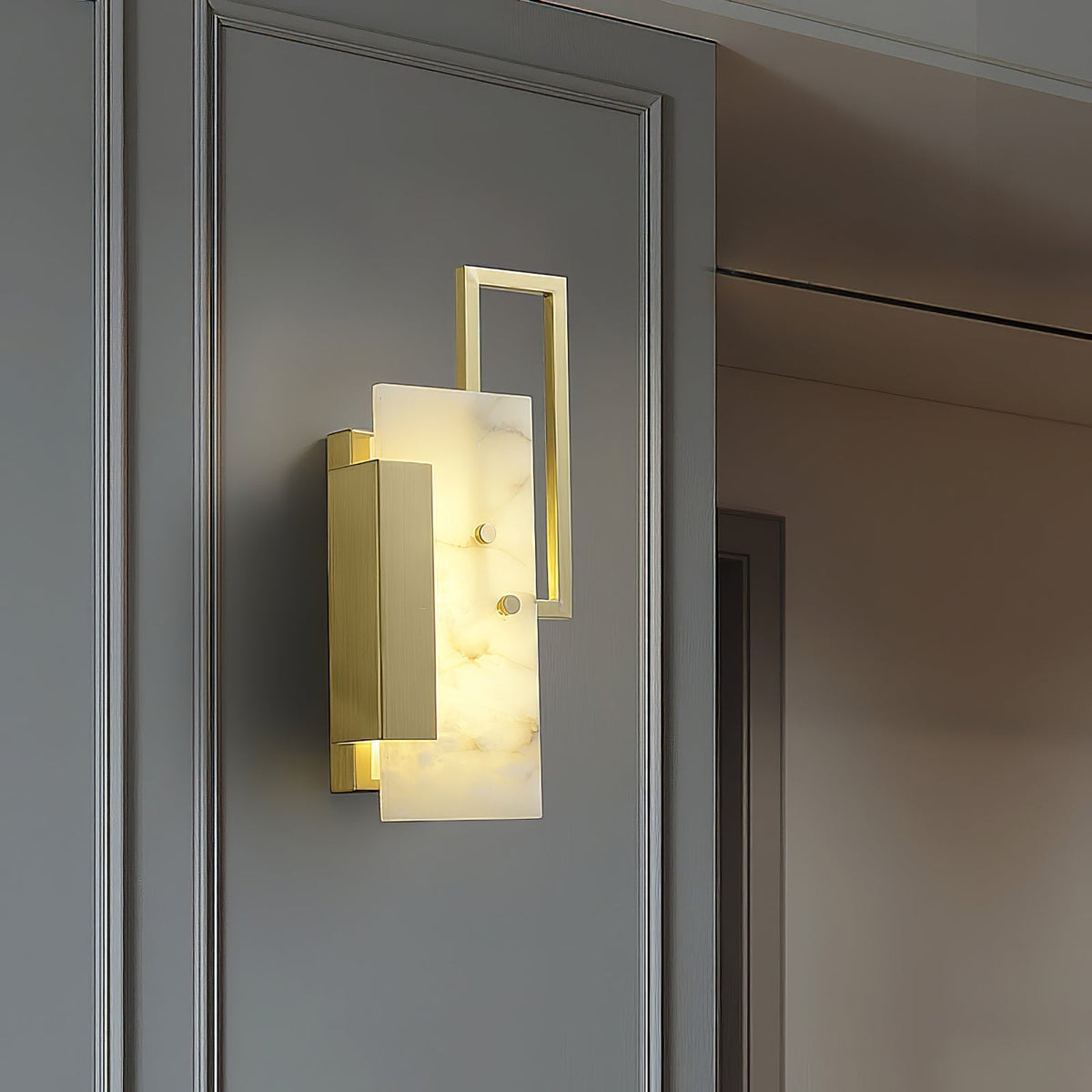 Albinelle vägglampa i alabaster