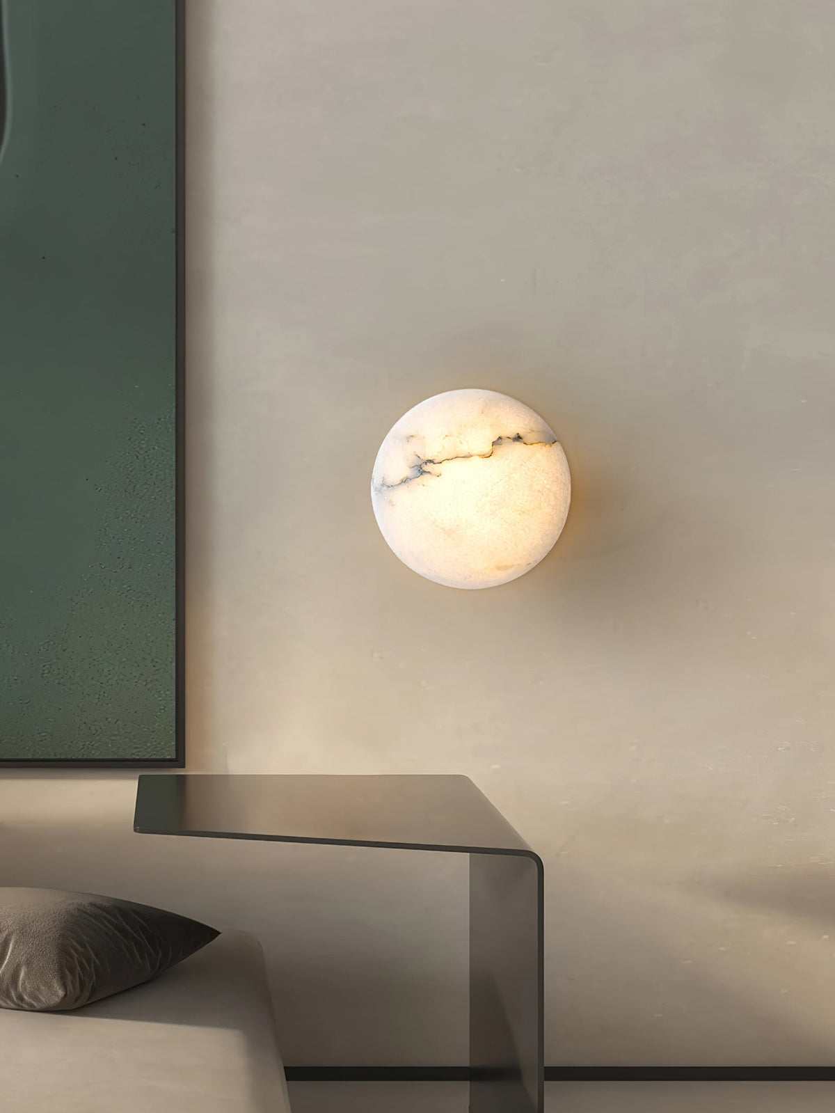 Vanorara minimalistisk taklampa i alabaster med nära montage