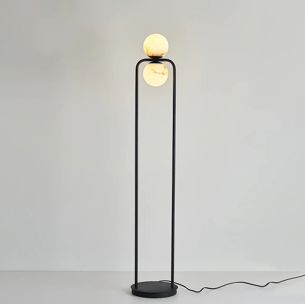 Candeeiro de pé minimalista Callista em alabastro