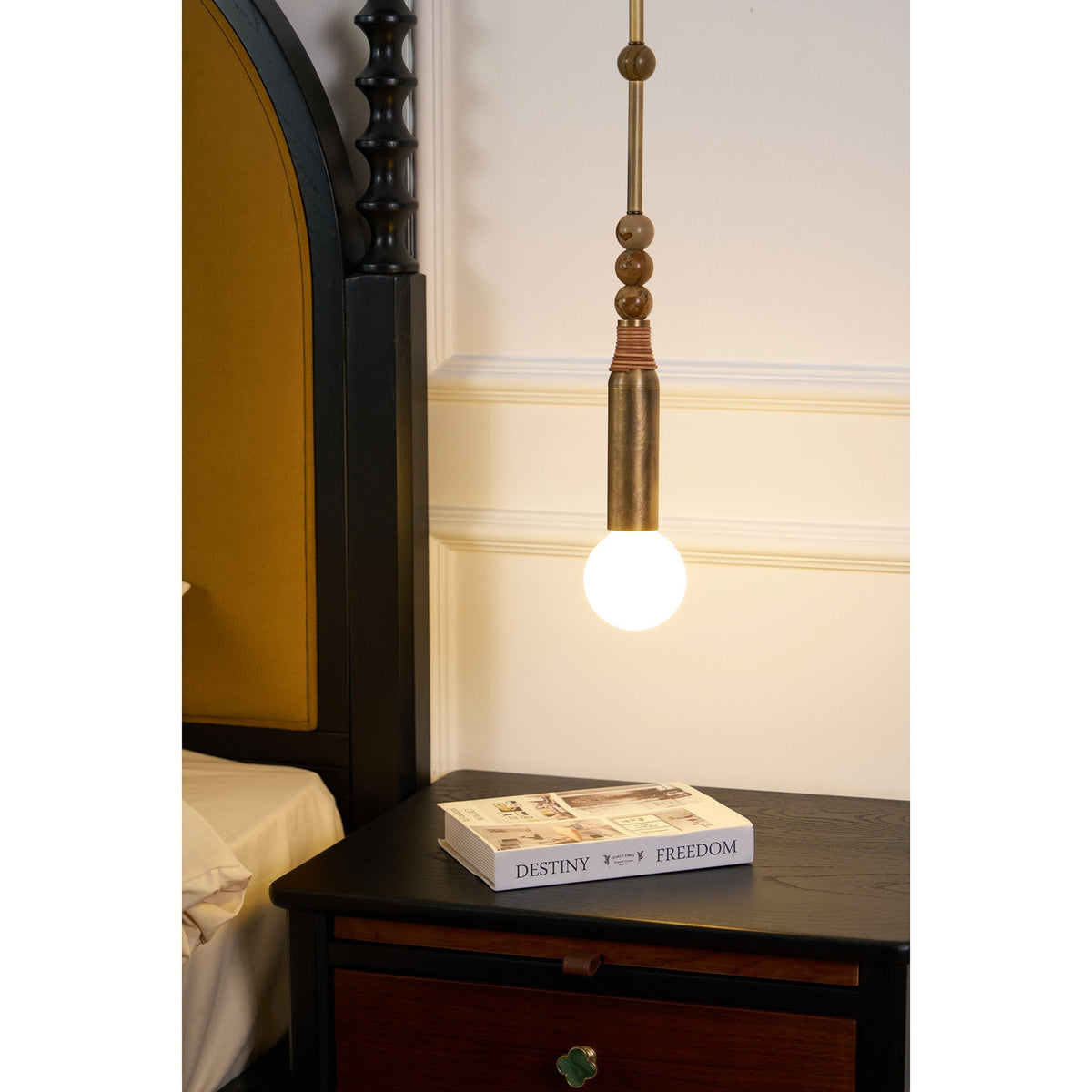 Candeeiro suspenso moderno e minimalista de mármore Alvuvyn