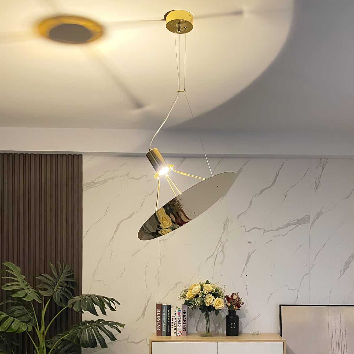 Brio minimalistisk pendellampe i stål
