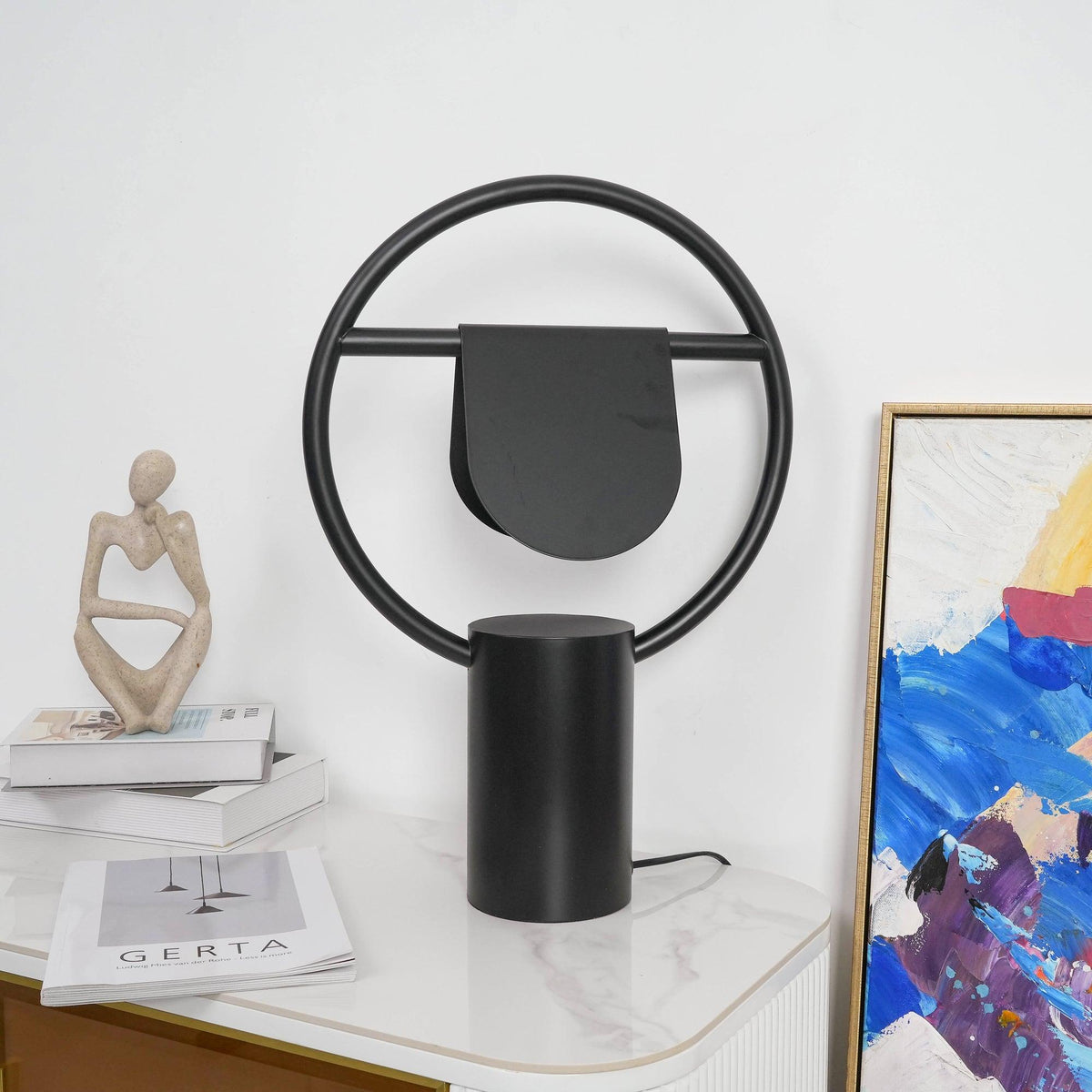 Abigail moderne bordlampe