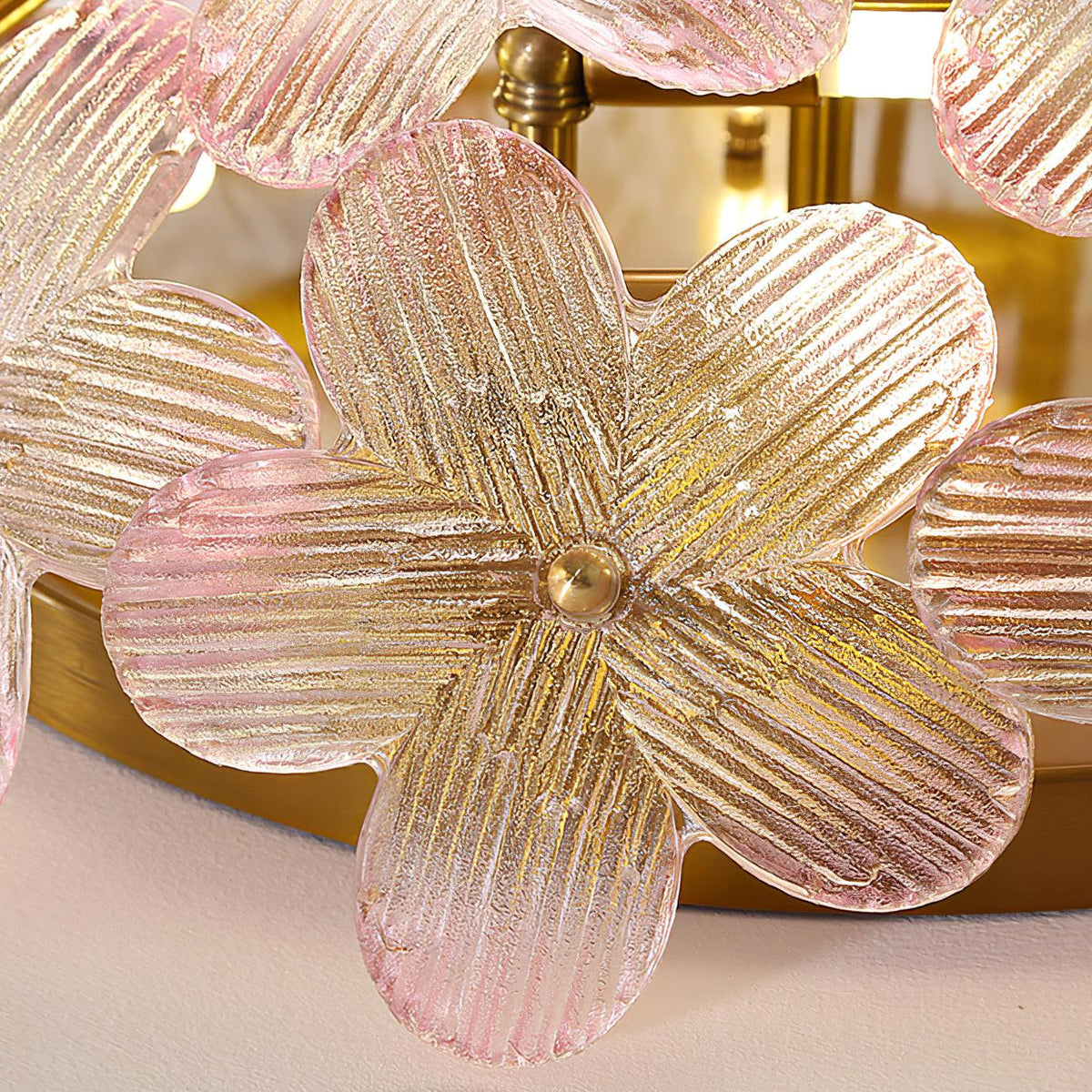 Lumalaya Ceiling Light