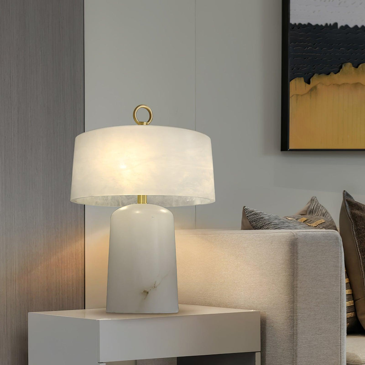 Eurvynyra bordslampa med trumma i alabaster