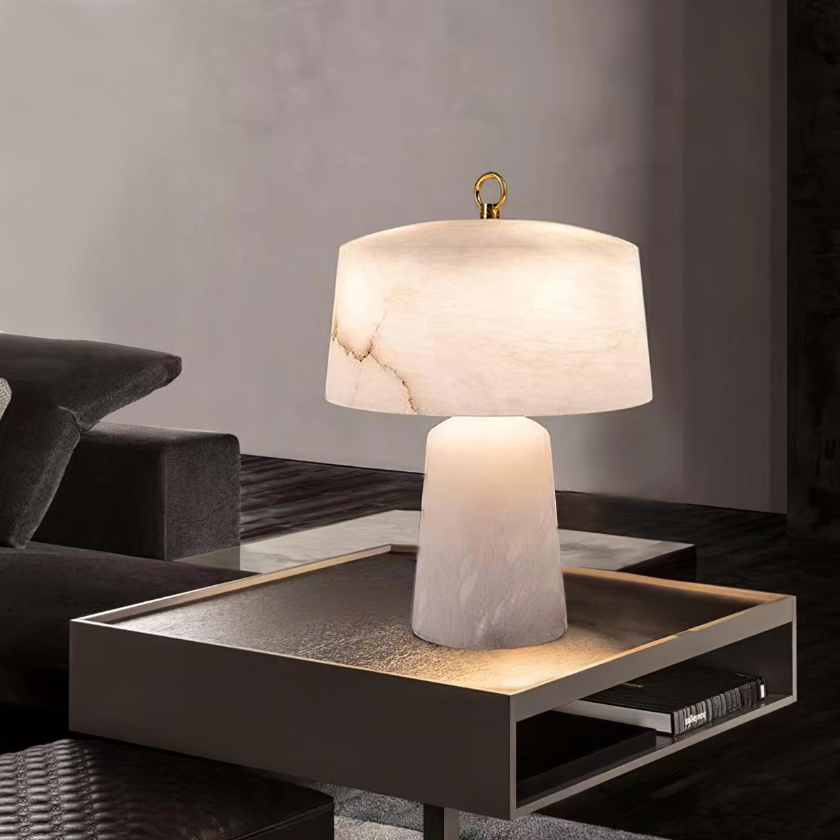 Eurvynyra bordslampa med trumma i alabaster