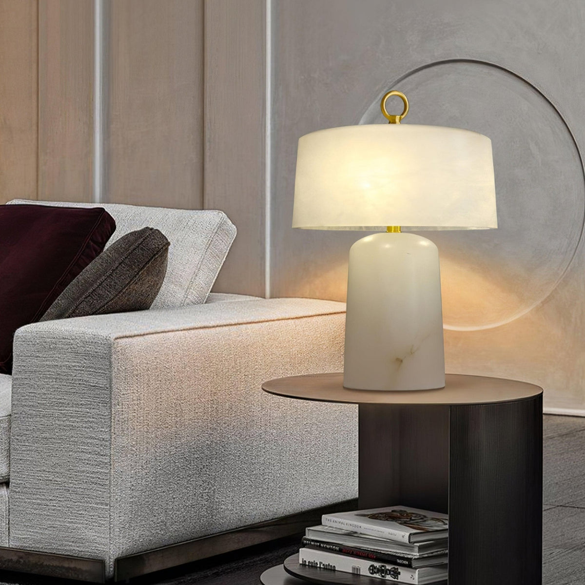 Eurvynyra bordslampa med trumma i alabaster