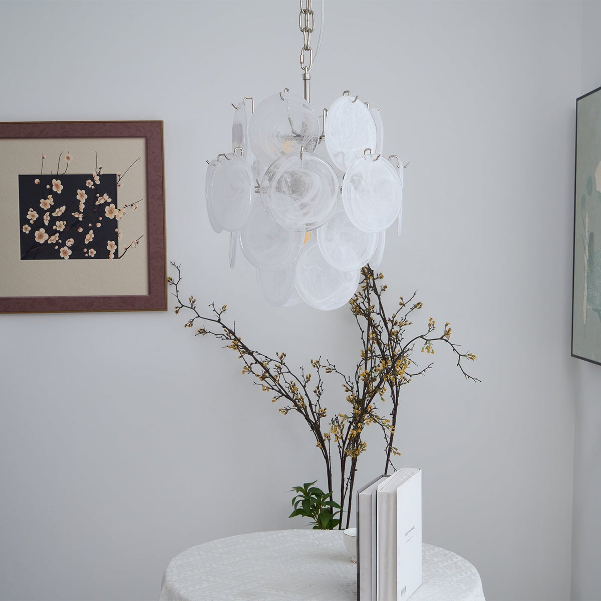Lioruora lysekrone i abrikosfarvet Murano-glas med skiver, lagdelt kunstnerisk