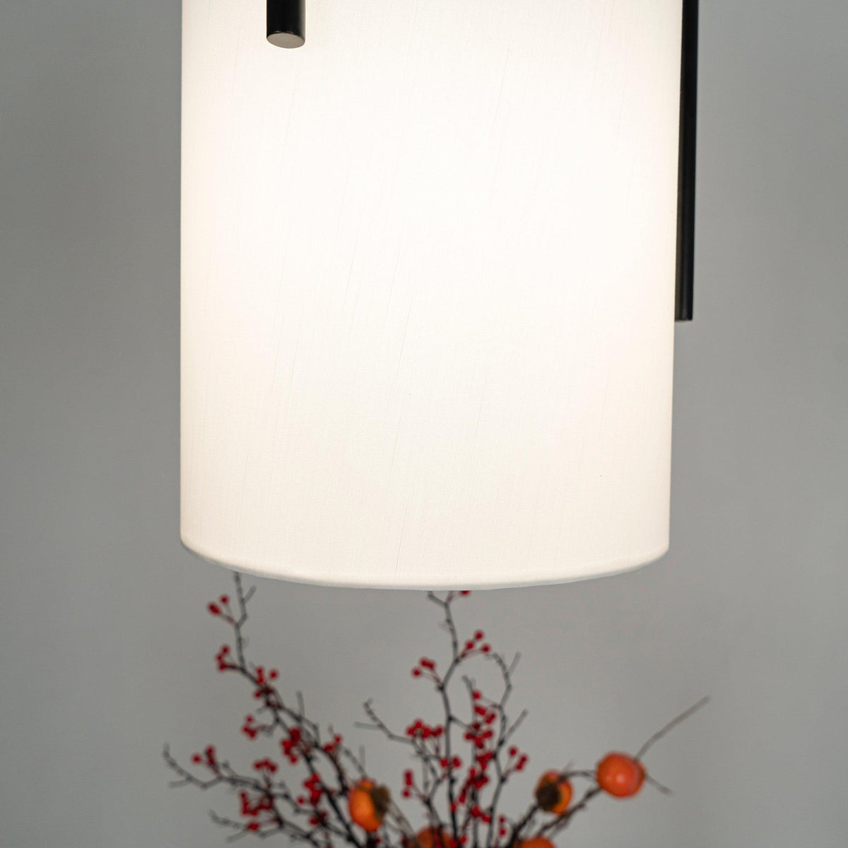 Cex moderne LED-lysekrone i messing med 3 lys