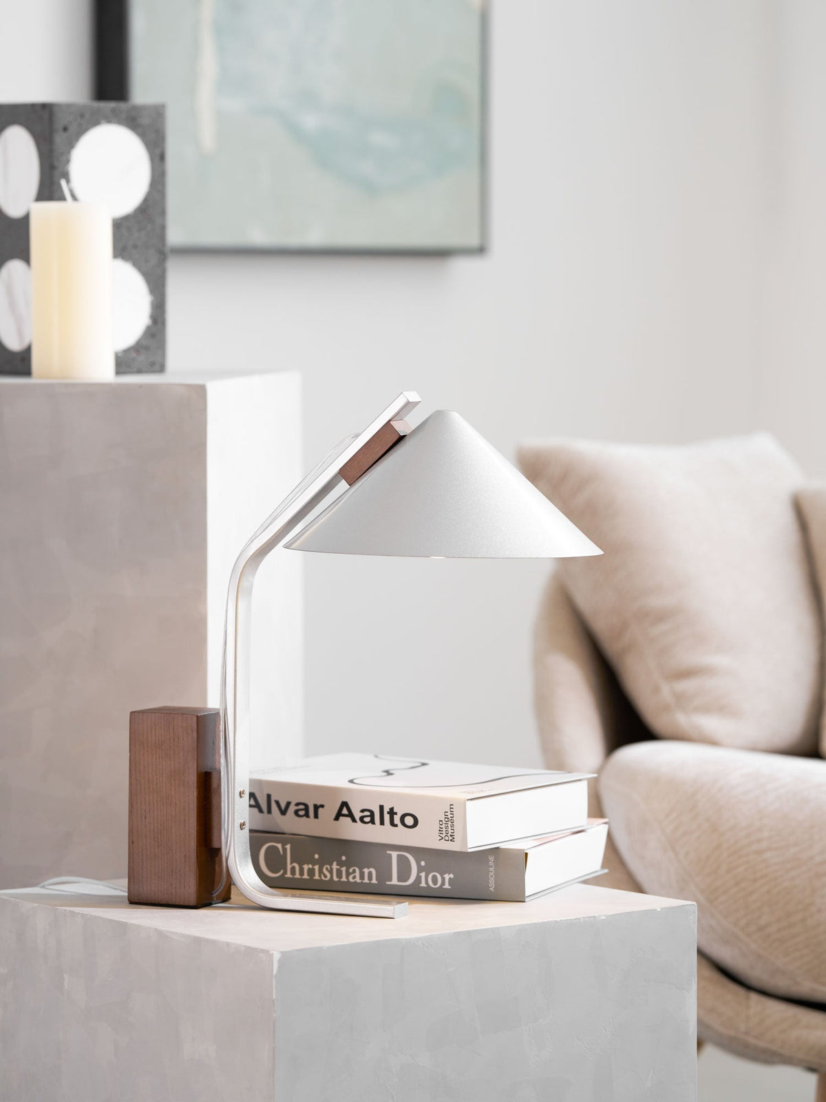 Ireld moderne bordlampe