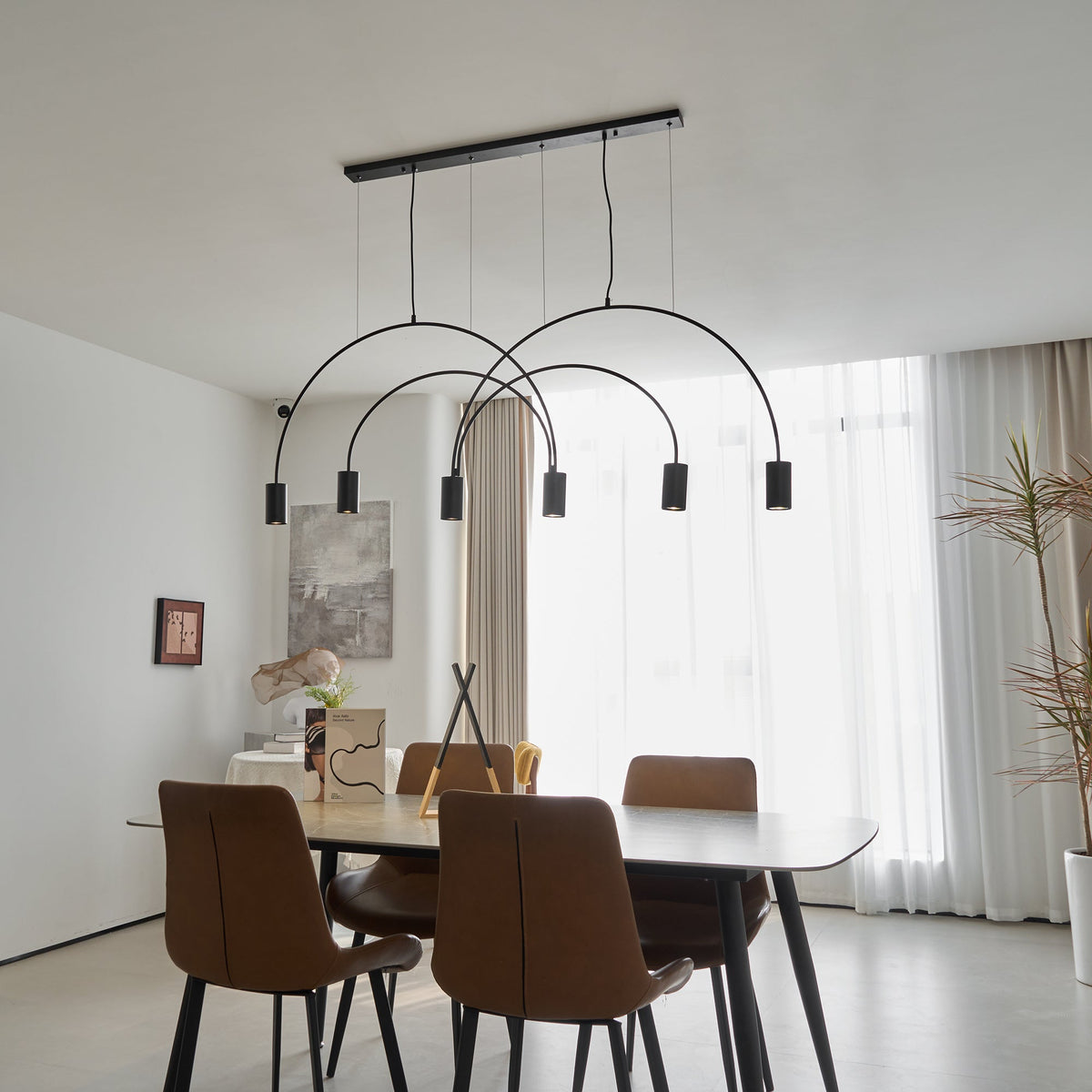 Candeeiro suspenso Noriel com cilindros sobrepostos, minimalista, para a sala de jantar