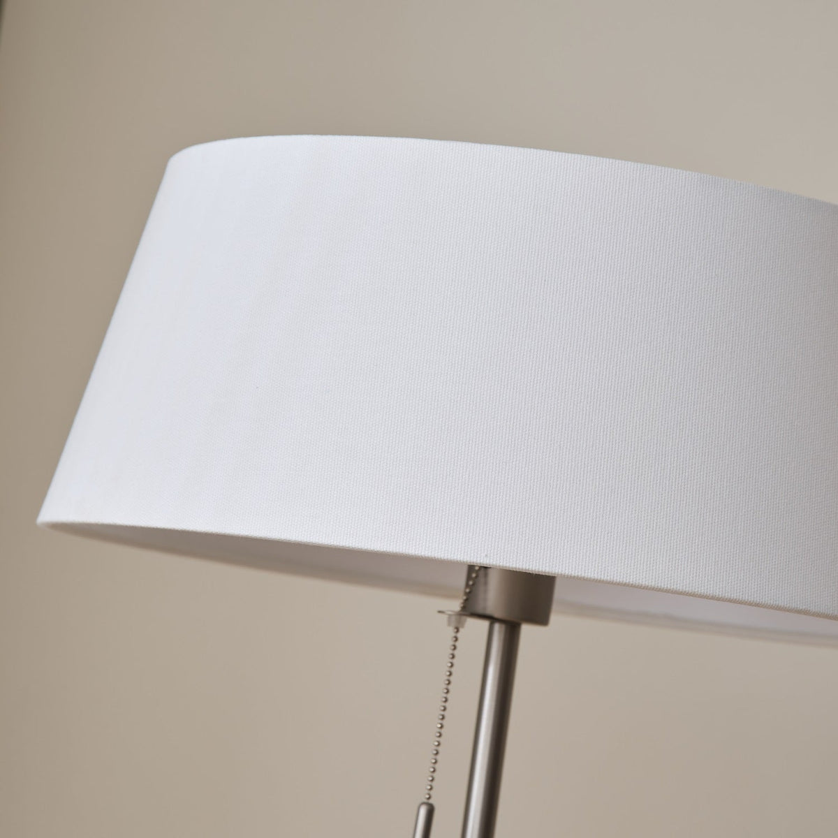 Seliviella modern golvlampa