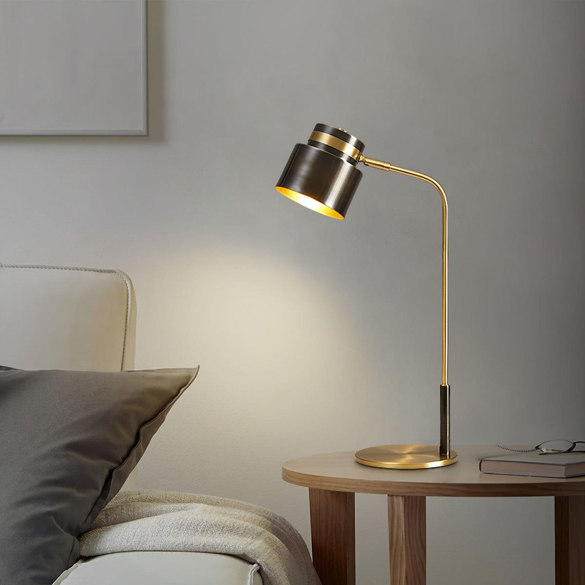 Zorase industriell bordslampa i mässing