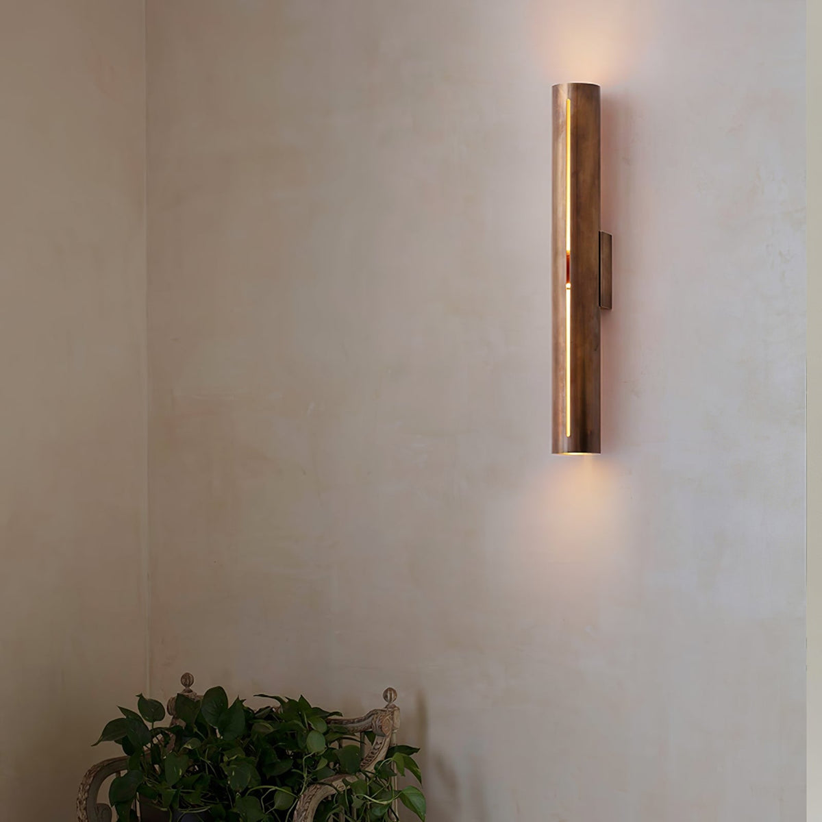 Avsilara moderne minimalistisk cylindrisk væglampe i messing