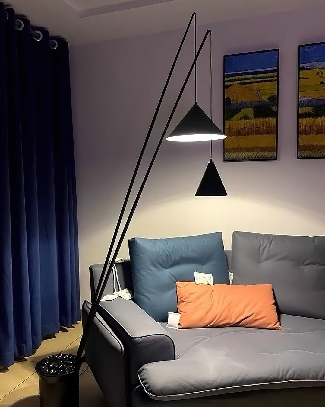 Canorara svart golvlampa med flera armar