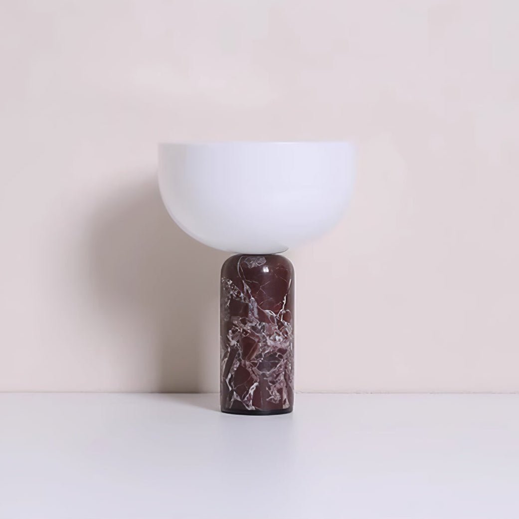 Vicky minimalistisk bordlampe i marmor