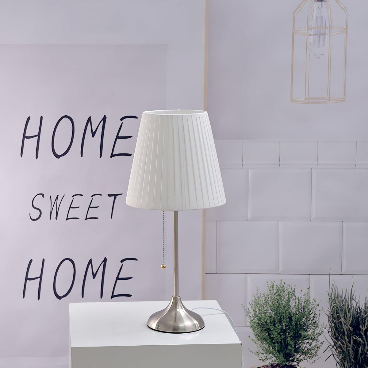 Simplicity plisseret bordlampe i stof