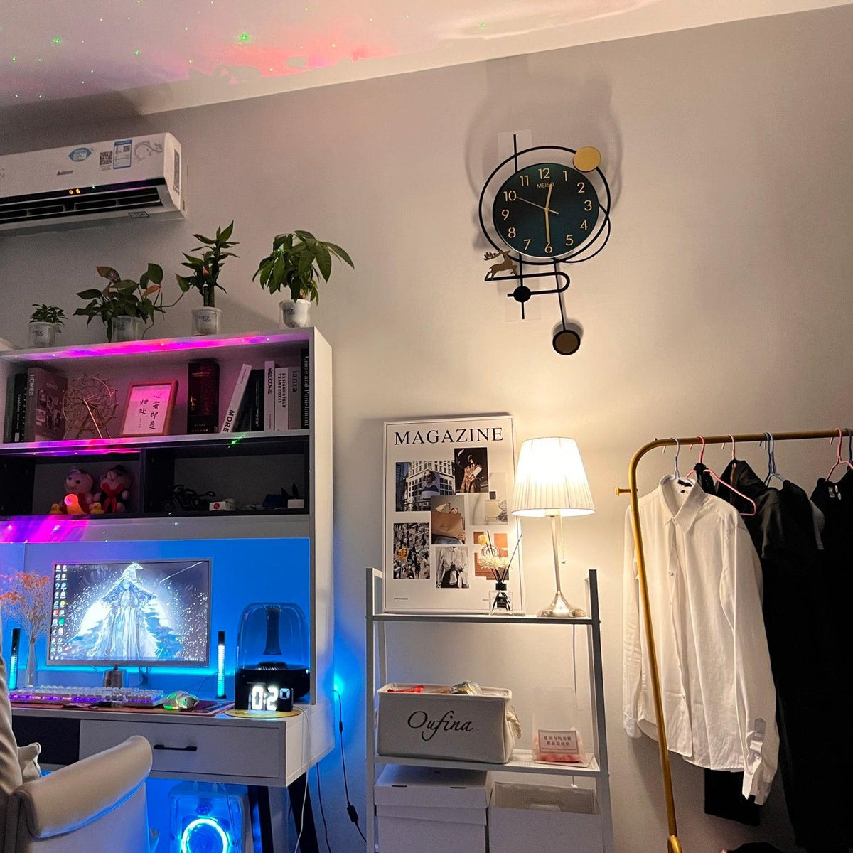 Simplicity plisseret bordlampe i stof