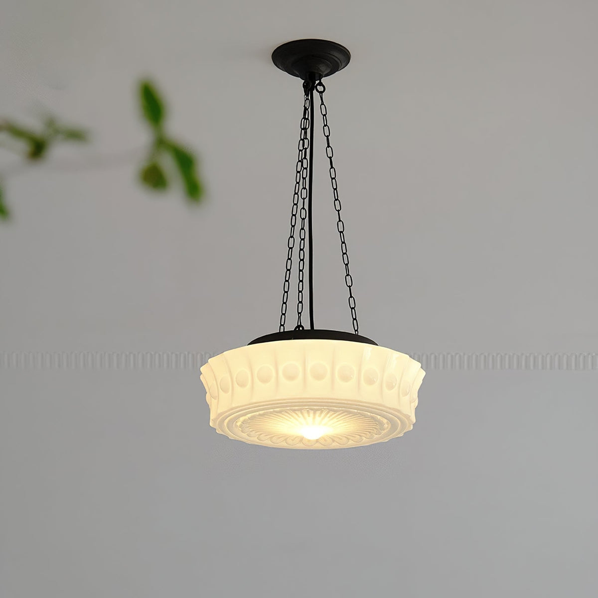 Valentina vintagependellampa med kupol i fransk lantstil, vit/beige