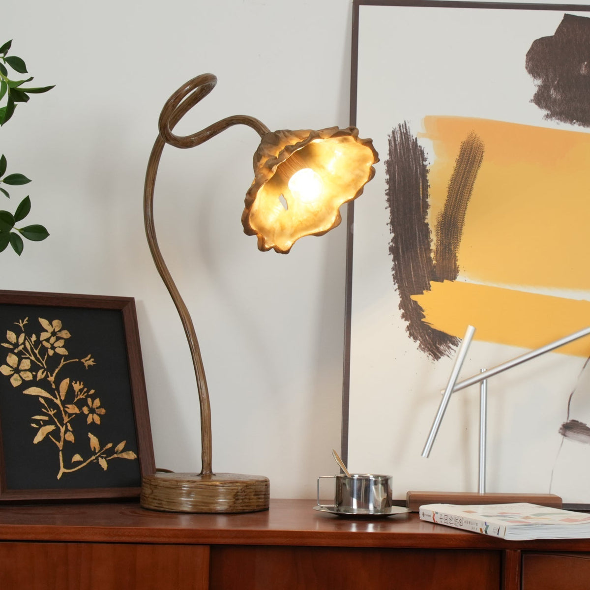 Velanella bordslampa i harts