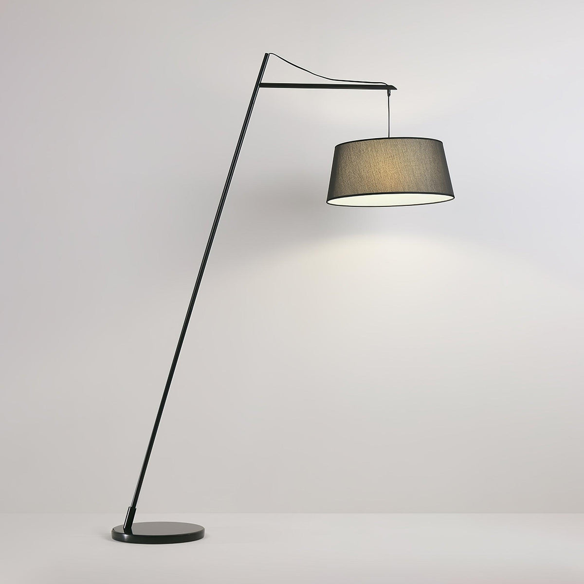 Votalyra moderne gulvlampe i stof