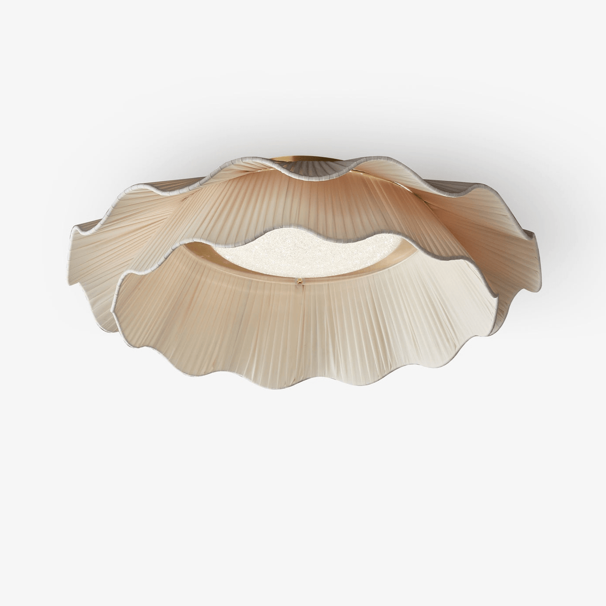Mylirira loftslampe i messing og stof med førsteklasses elegance og bølgeform