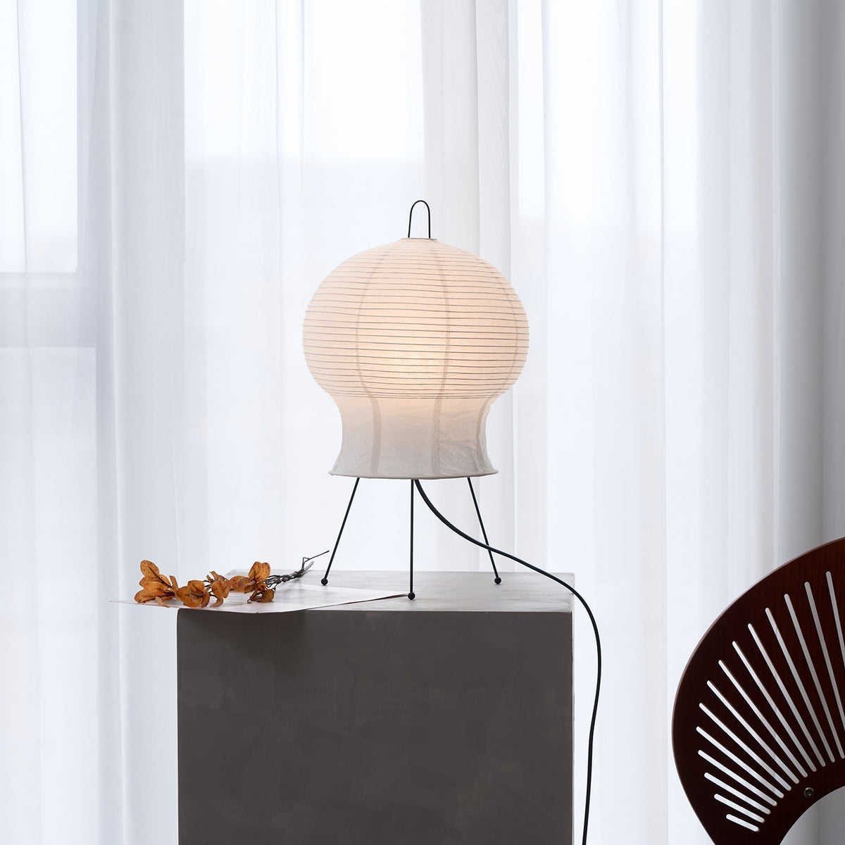 Selanaya Table Lamp