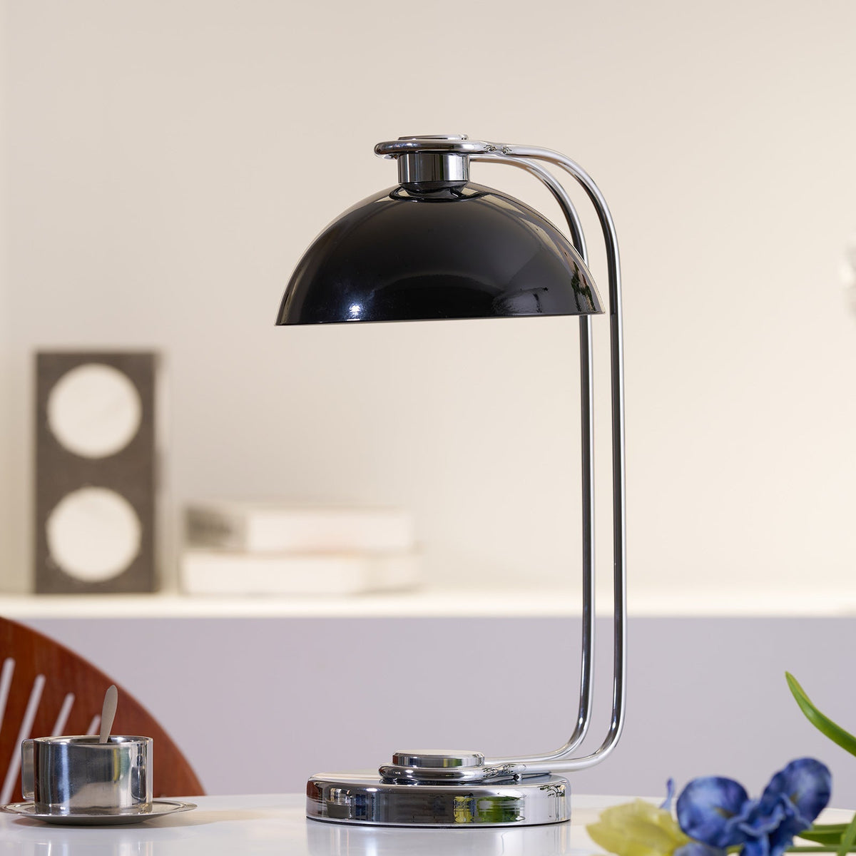 Candeeiro de mesa contemporâneo em acrílico Lucanella