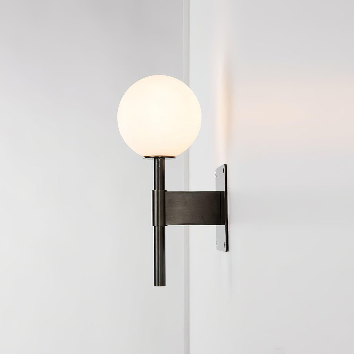 Veleneria vägglampa