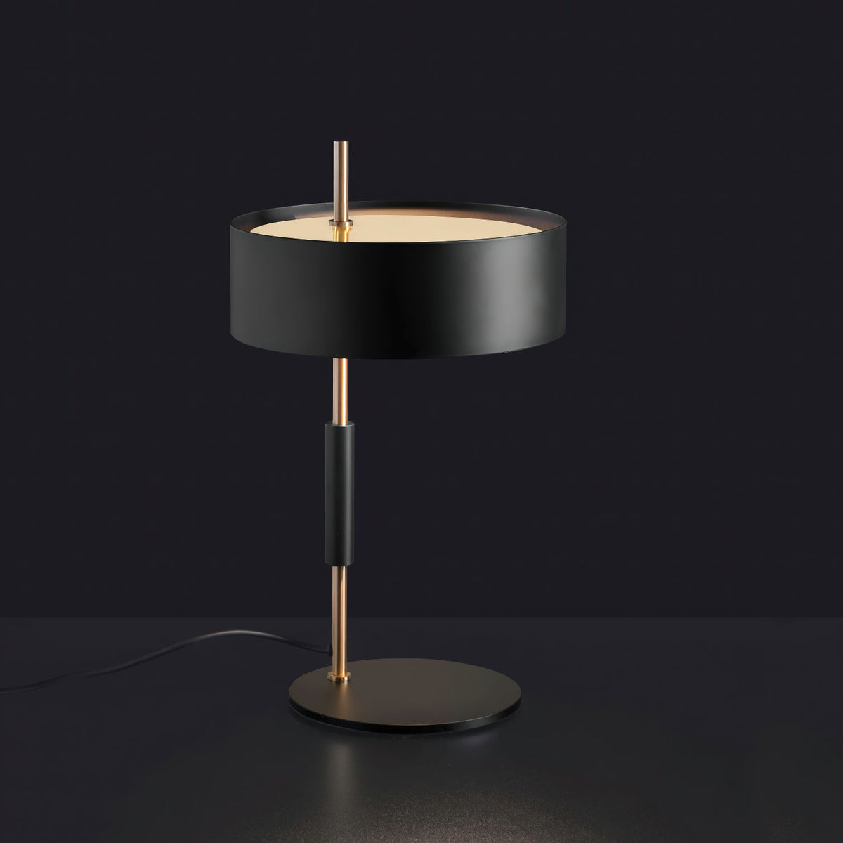 Zenith minimalistisk bordlampe