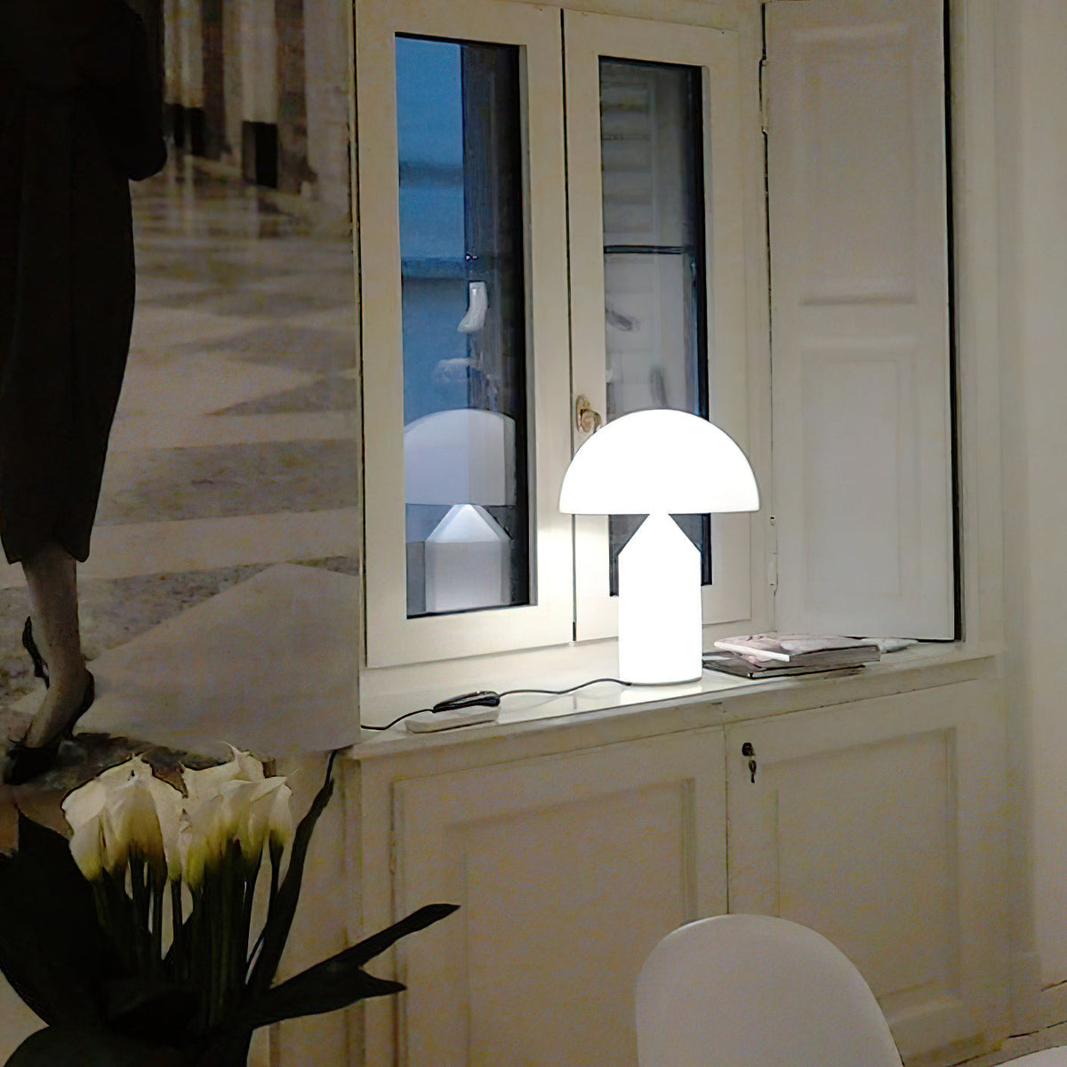 Mossie-bordlampe i alabast