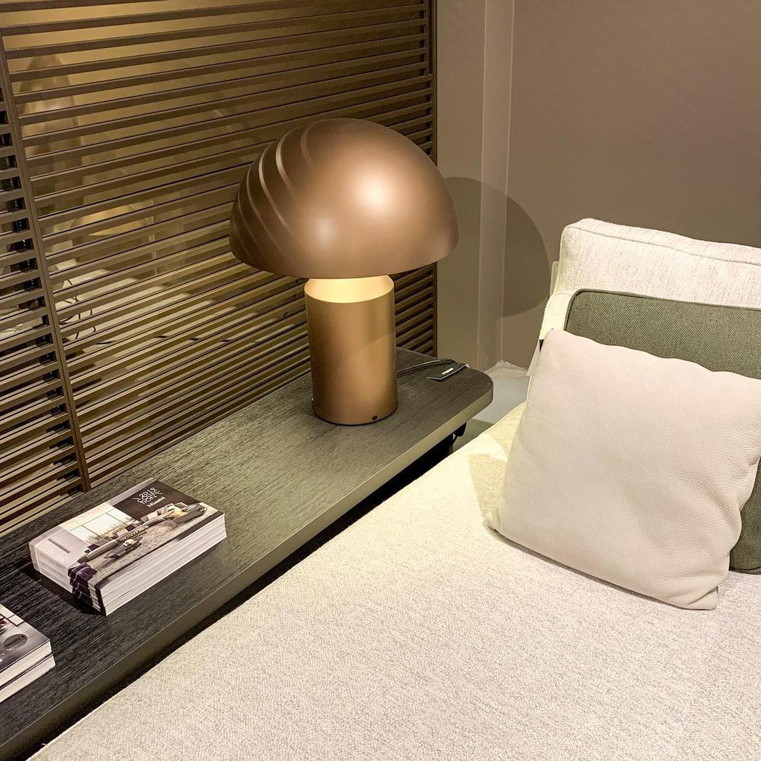 Selisina industriell minimalistisk bordslampa