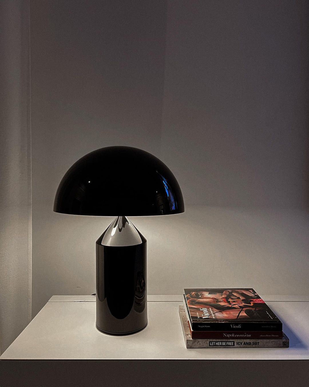 Selisina industriell minimalistisk bordslampa