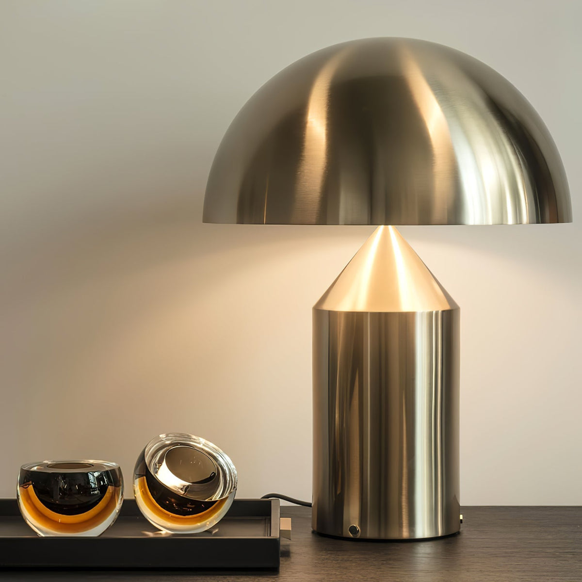 Selisina industriell minimalistisk bordslampa