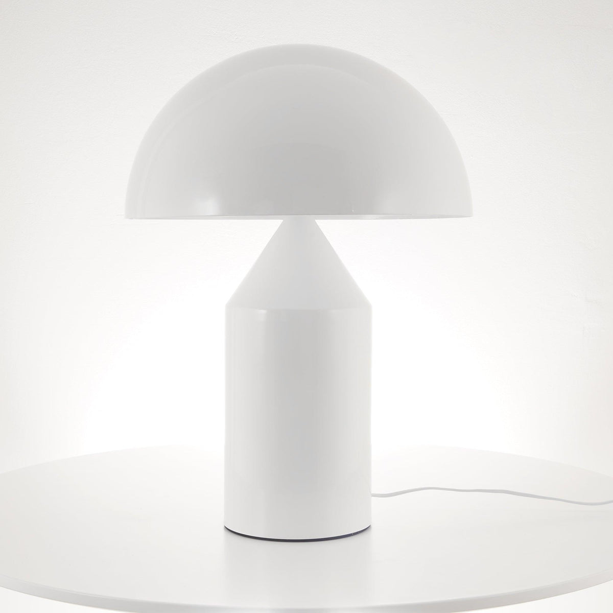 Selisina industriell minimalistisk bordslampa