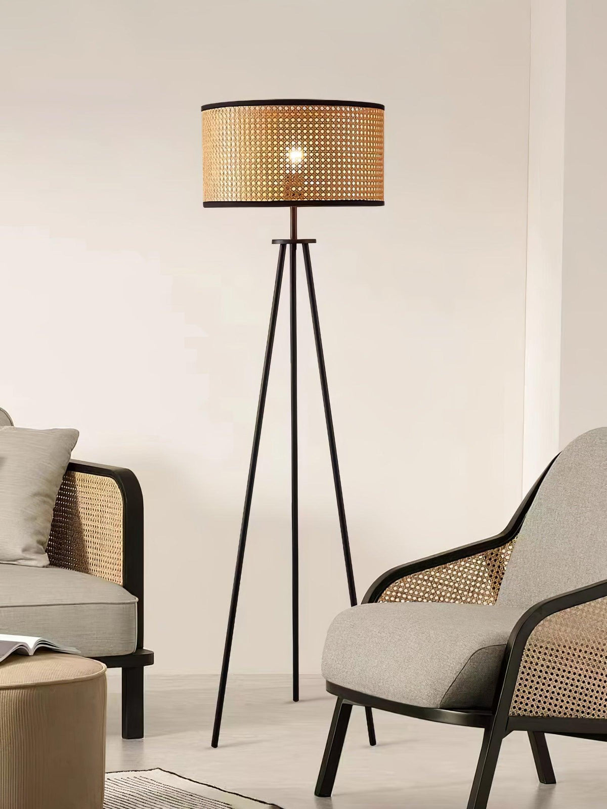 Trio vintage-gulvlampe i bambus