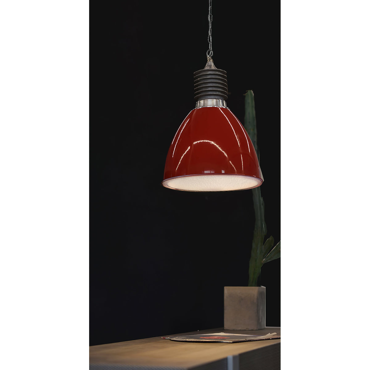 Kvennuvys moderne minimalistisk pendellampe i metal