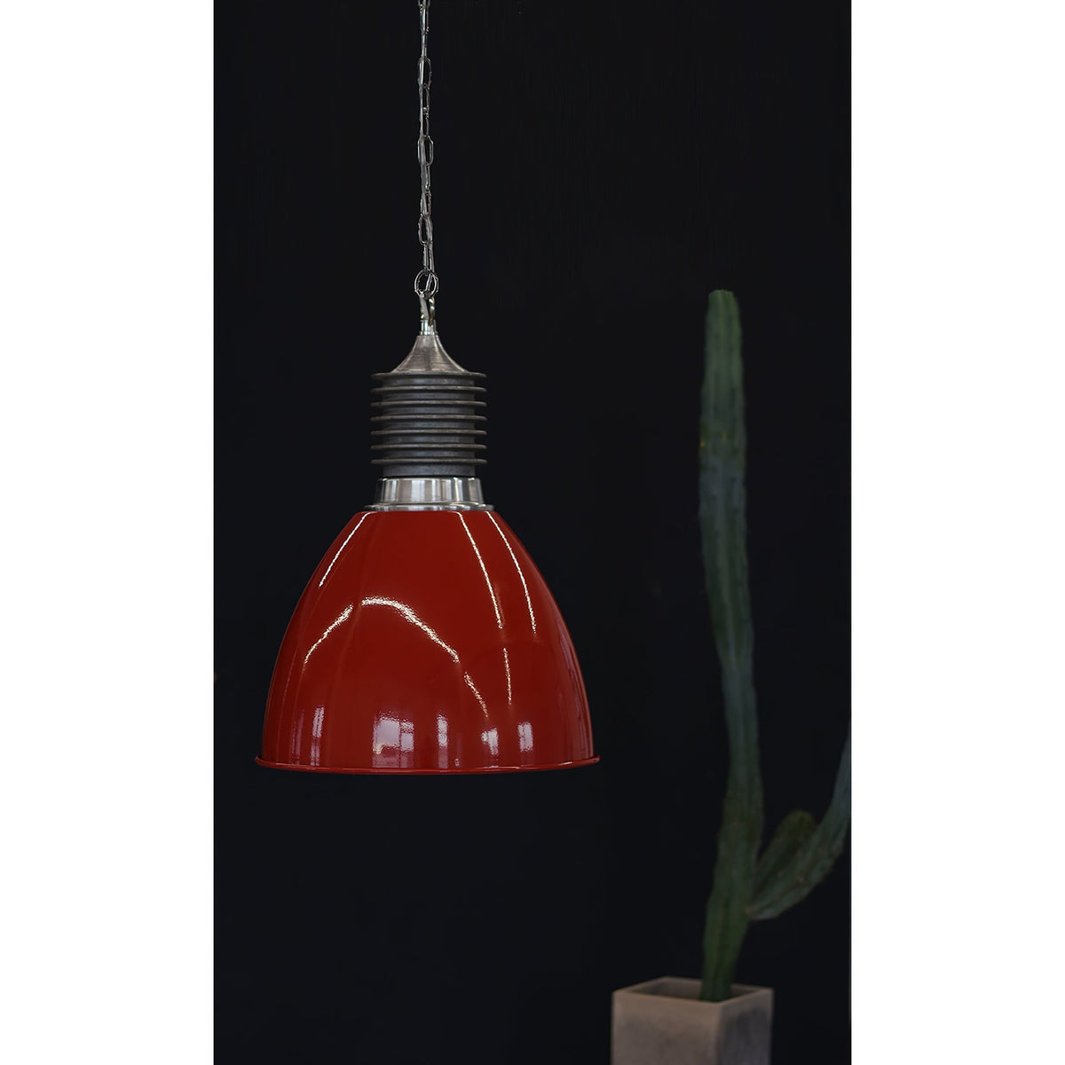 Kvennuvys moderne minimalistisk pendellampe i metal