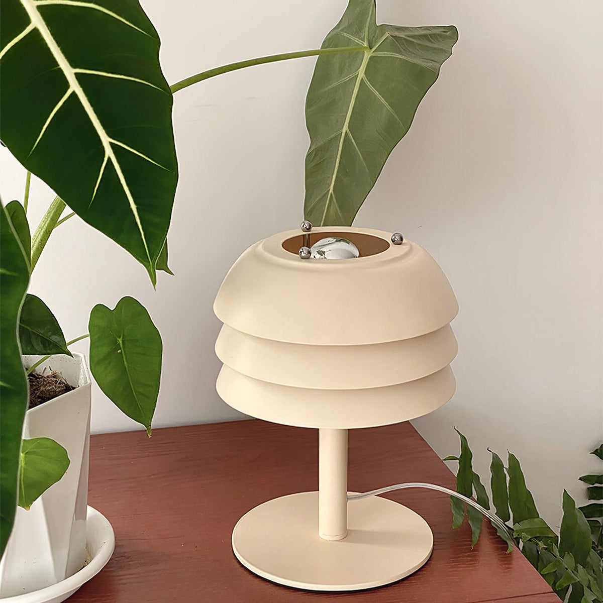 Soraaya Table Lamp