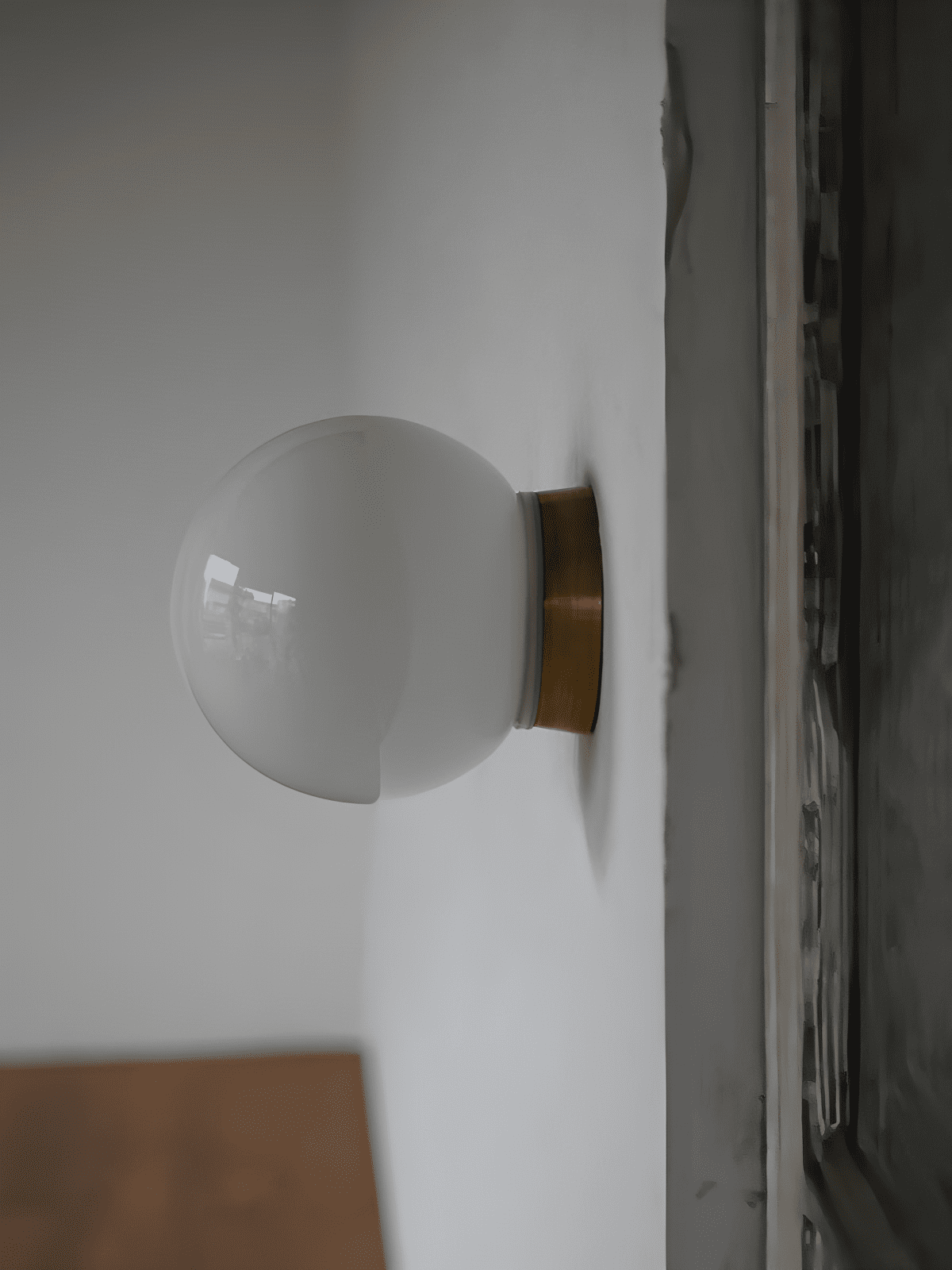 Mirov klotformad vägglampa i glas