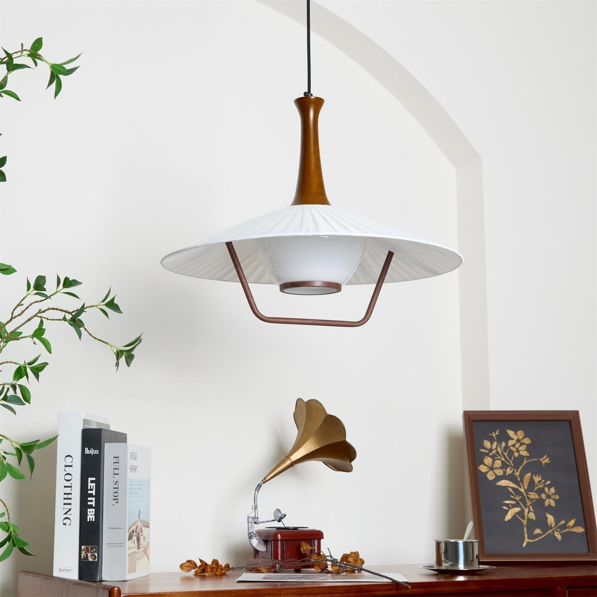 Vionne pendellampe i træ og hvid i mid-century-stil