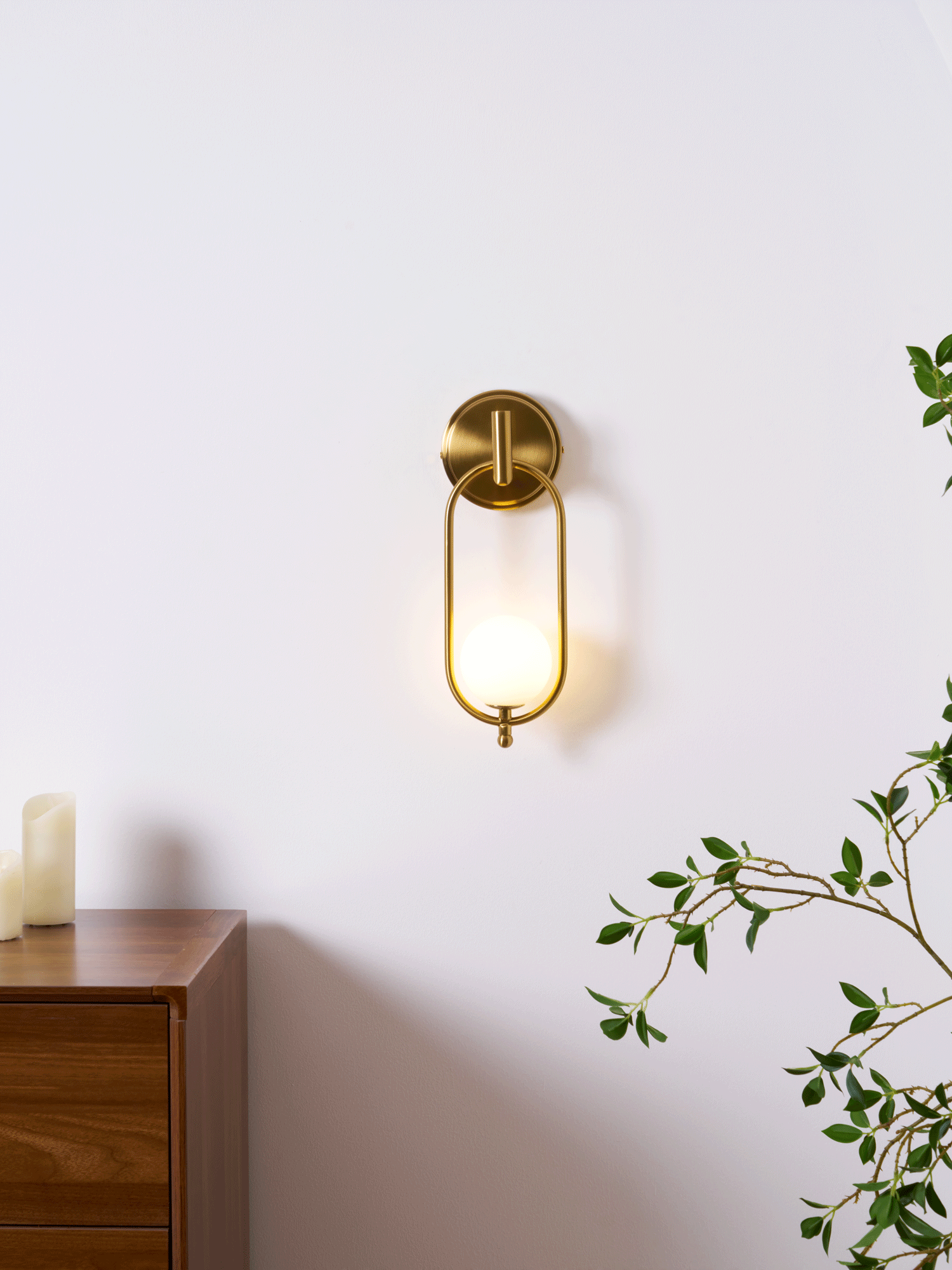 Cumirisra moderni minimalistinen messinki-lasiseinävalaisin