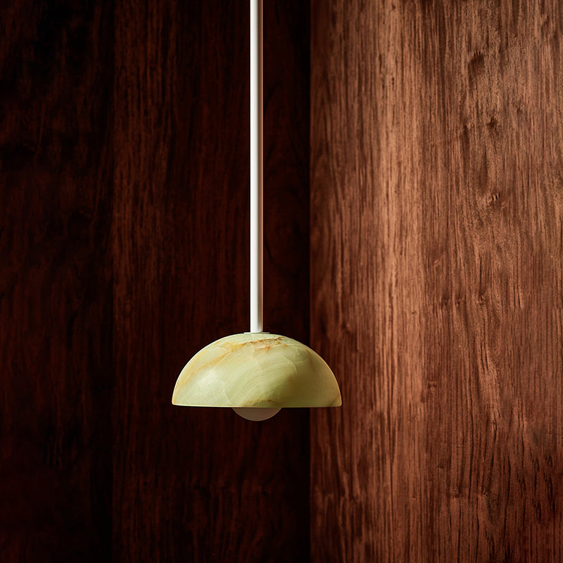 Candeeiro suspenso moderno minimalista de elegância em latão e vidro Eronex