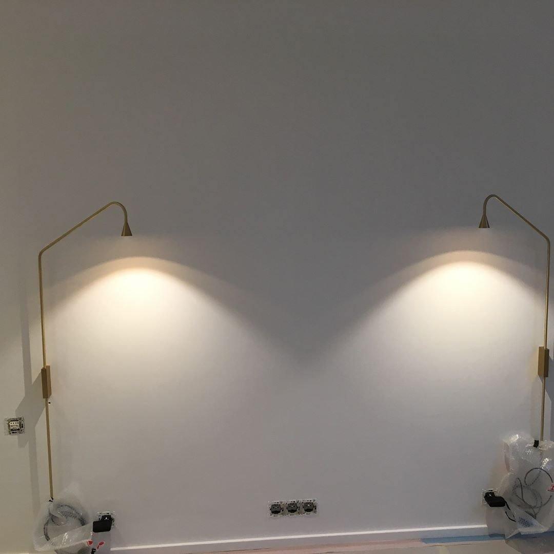 Vesolel-moderni minimalistinen seinävalaisin