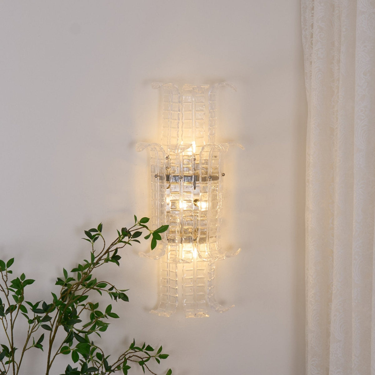 Celearia vägglampa med klar panel i geometriskt Murano-glas