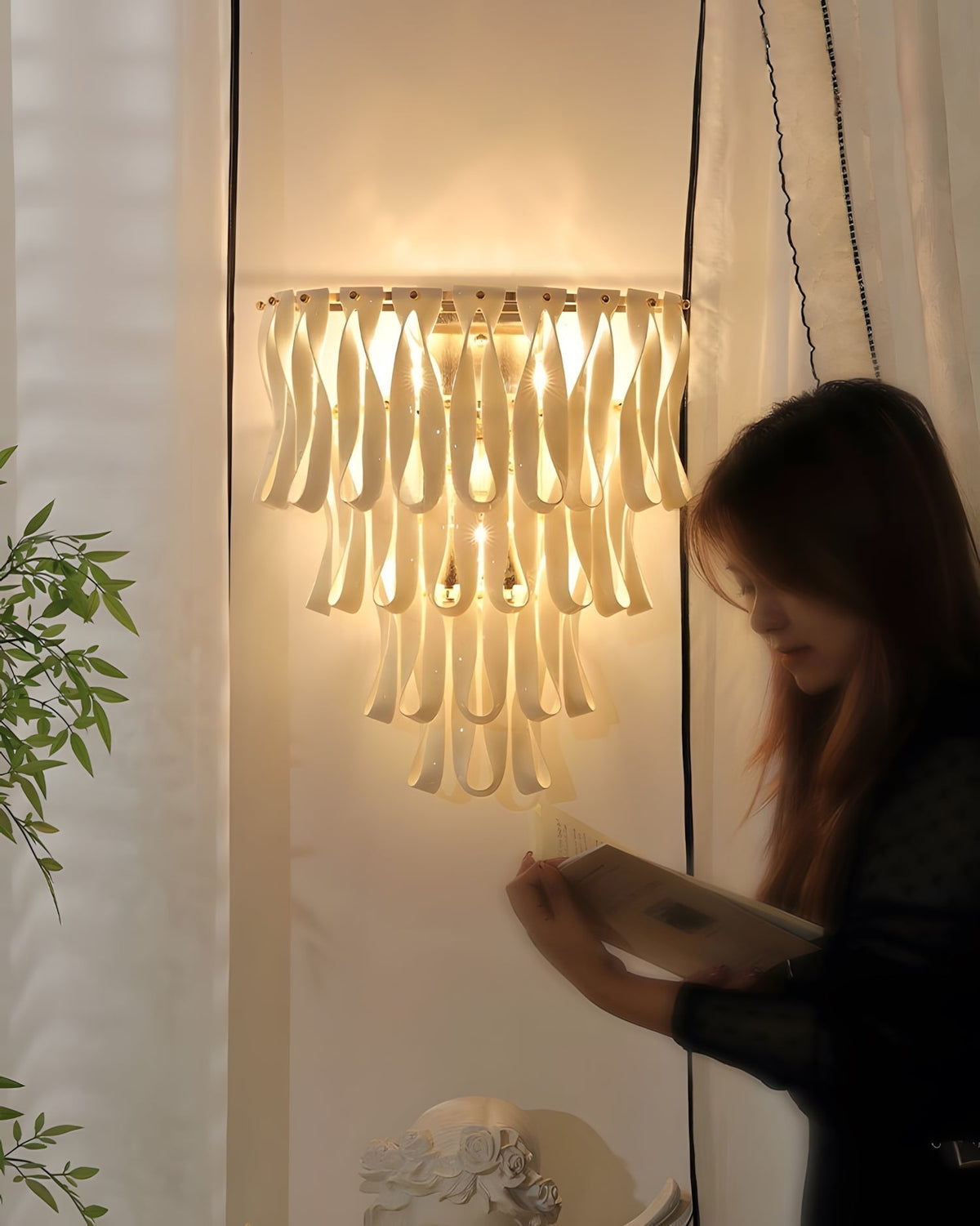 Ciruaria Wall Sconce