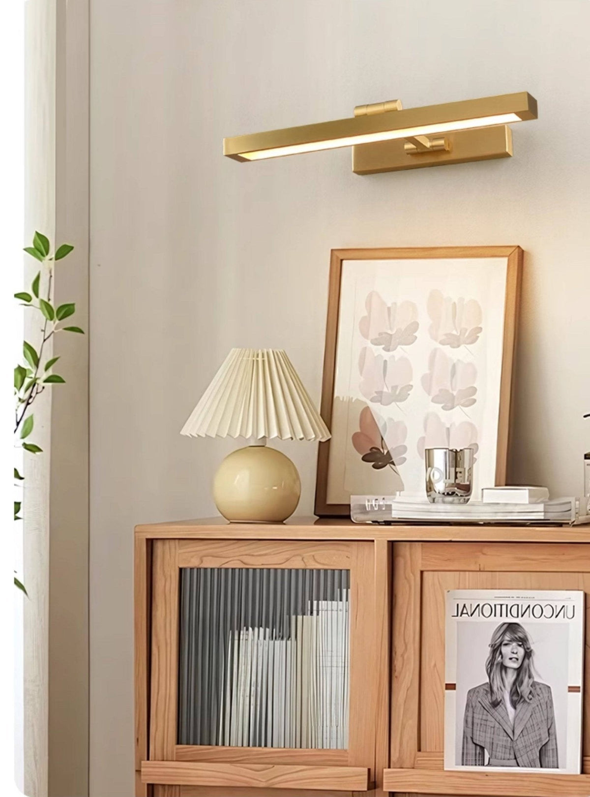 Renoeria linjär vägglampa