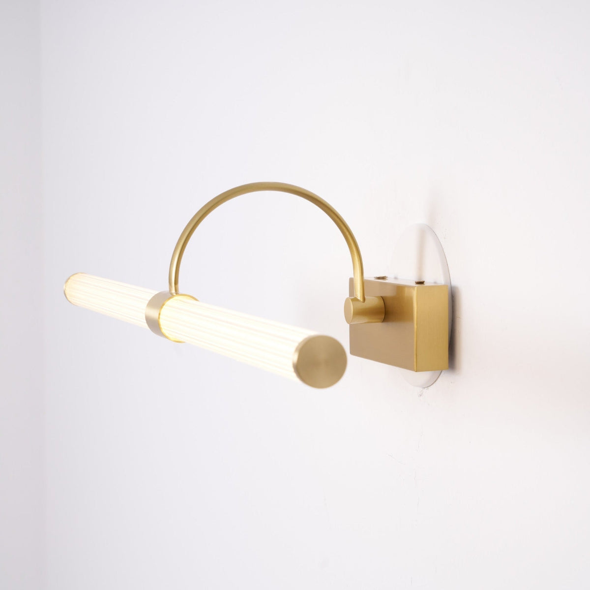 Candeeiro de parede moderno minimalista em latão Beryl