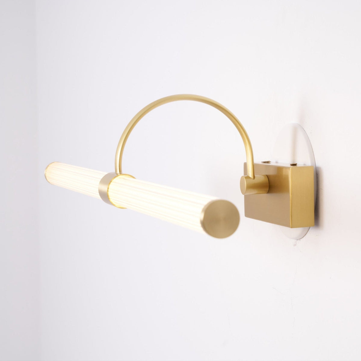 Candeeiro de parede moderno minimalista em latão Beryl