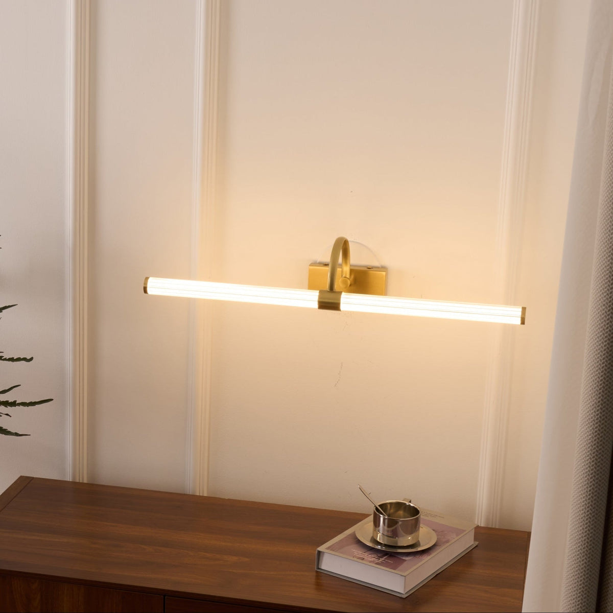 Candeeiro de parede moderno minimalista em latão Beryl